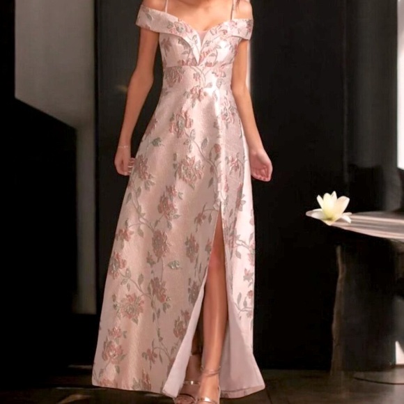 New NIGHTWAY NY Off The Shoulder Brocade 21937 Rose Ball Prom Gown Slit Formal 4 - Picture 1 of 13